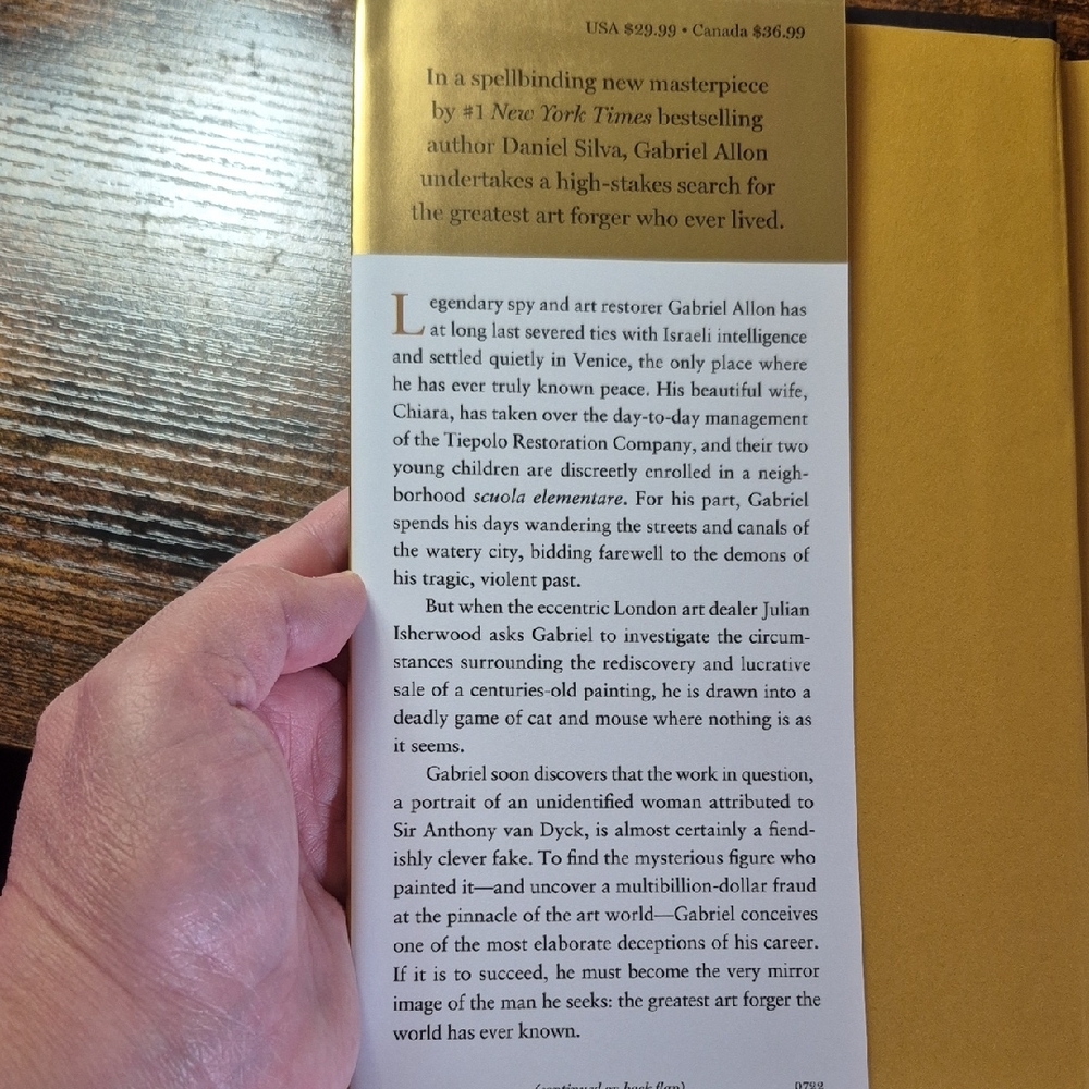 Daniel Silva First Edition Signed Copy! - Picture 2 of 9
